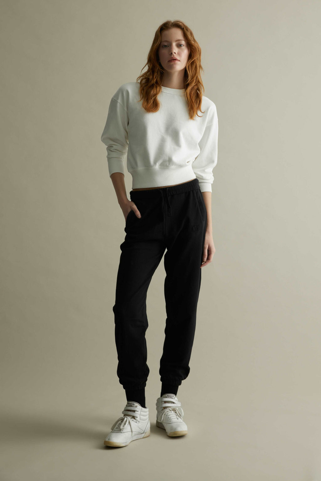 Sweatshirt / Women - Cropped - AS Logo Embroidered