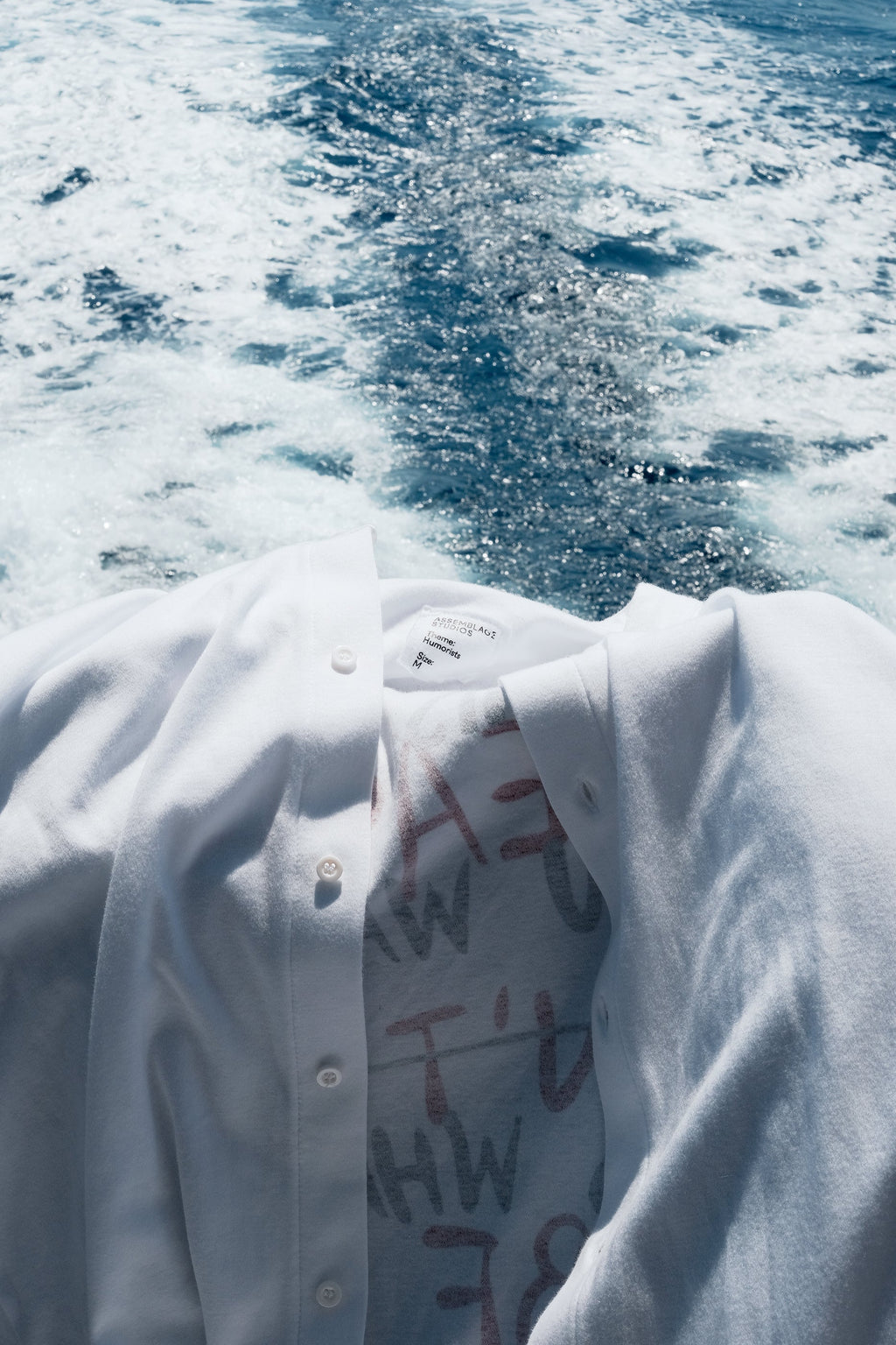 Insatiable T-shirt / buttoned up / Unisex
