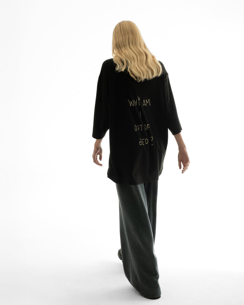 Out of Bed - T-shirt - Unisex